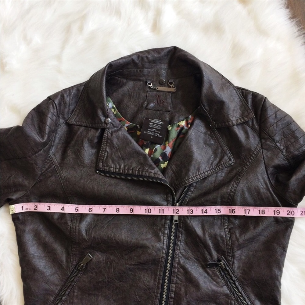 J2 Brown Faux Leather Cropped Moto Lined Jacket - Picture 15 of 16